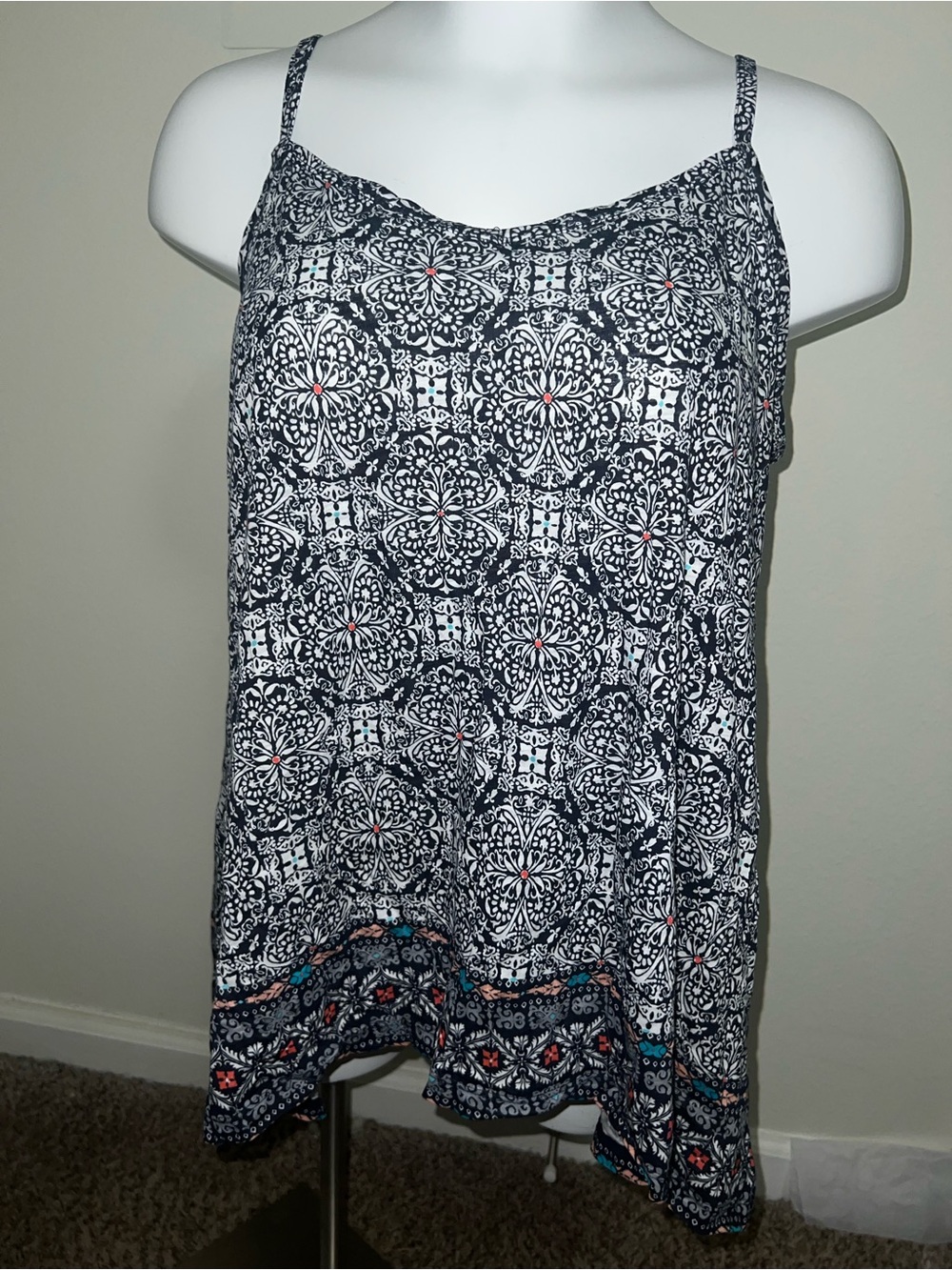 Torrid Navy and White Print Sleeveless Tank Blouse